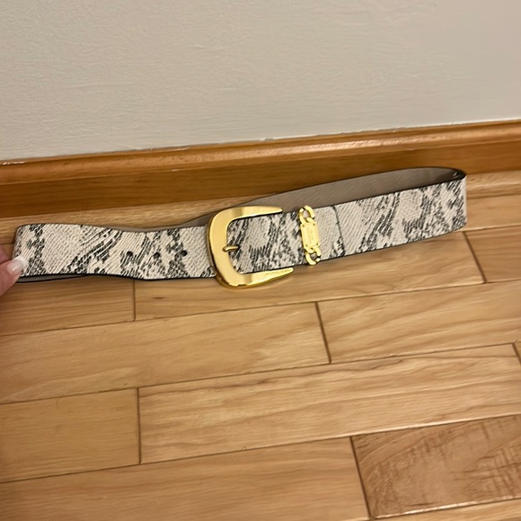 Genuine Leather Belt - Picture 1 of 6